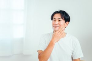 メンズ脱毛は5回でも効果はある？部位別の目安回数とよくある疑問を解説
